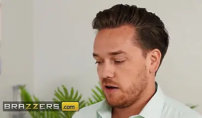 Nicole Steals Her Friend's BF for a Quick Fuck