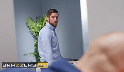 Xander Helps Maserati Get Unstuck