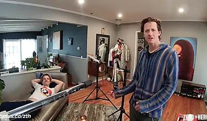 Шон Алфф воплотил свою фантазию в жизнь с Кирой Нуар.