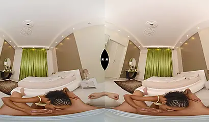 芭比·鲁斯的火辣VR口交
