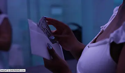 Lily Starfire's Big Ass Gets Taken by a Black Stud